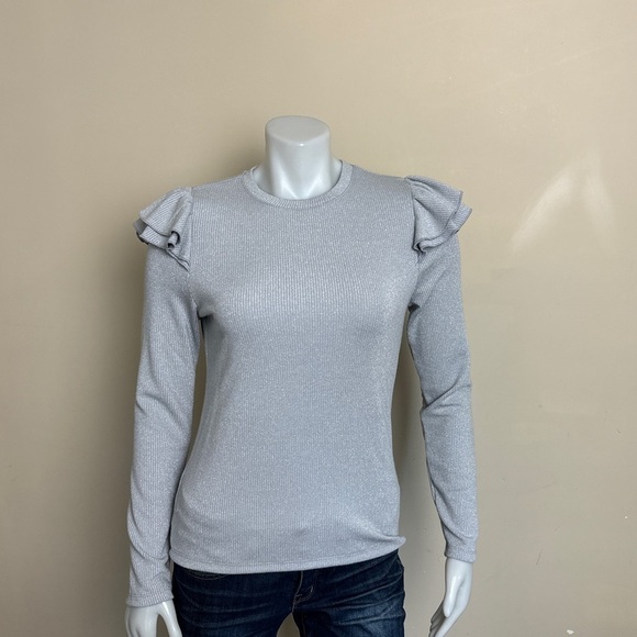 GAP - ribbed silver shine & ruffle longsleeve Medium - p2p is 18". - Picture 6 of 8